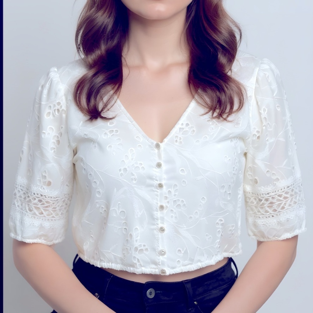 Ultra‎ pink  White Embroidered Blouse
